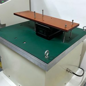 Electromagnetic vibration table. Электромагнитный вибростол